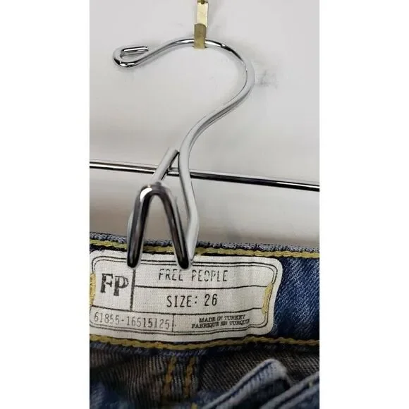 Free People Jeans Sz 26 Boyfriend Blue Tattooed Heart Distressed Crop Denim NWT - Picture 5 of 7